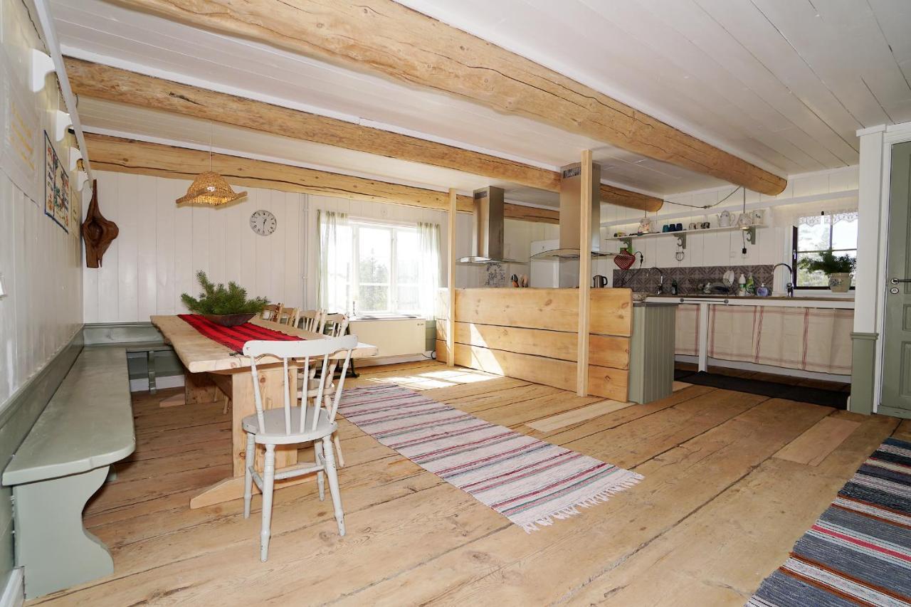 Edsbyn Mittjas Vallen Timber Lodge & Cabins מראה חיצוני תמונה