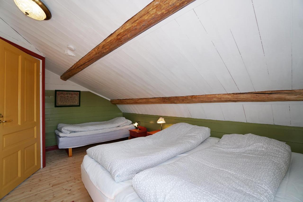 Edsbyn Mittjas Vallen Timber Lodge & Cabins מראה חיצוני תמונה