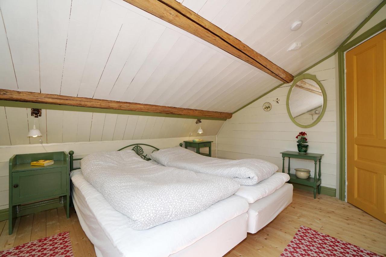 Edsbyn Mittjas Vallen Timber Lodge & Cabins מראה חיצוני תמונה